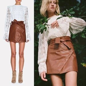 NWT DIVINE HERITAGE Lace Puffed Long Sleeve Ruffle High‎ Neck Victorian Blouse S